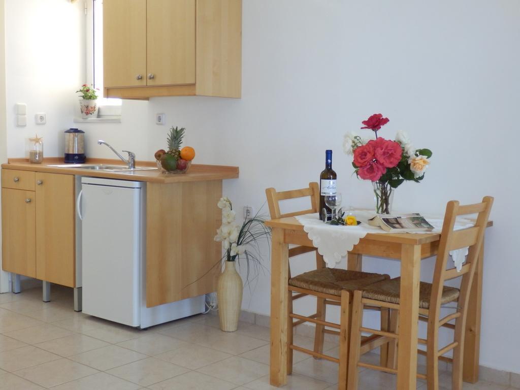 Maro Suites Ταυρωνίτης Εξωτερικό φωτογραφία